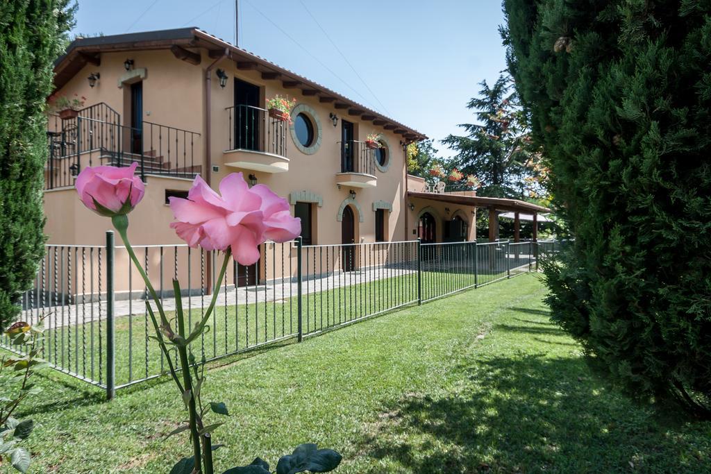 רומא Relais Villaggio Azzurro מראה חיצוני תמונה